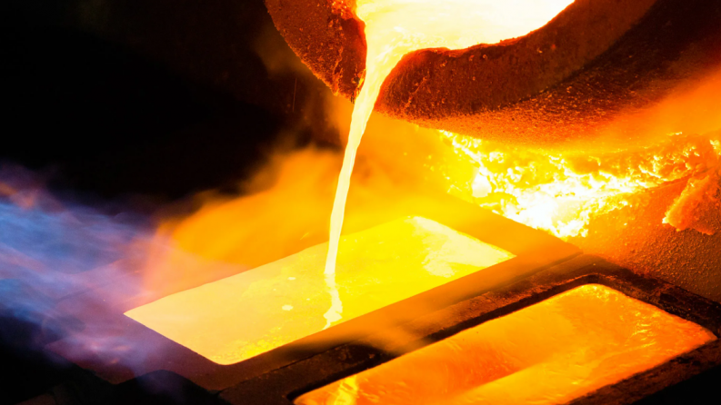 AP23490633 &ndash; Extraction of associated valuable components from process solutions in hydrometallurgical production