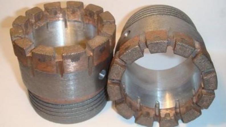 AP08857201 &ndash; Синтетикалық алмаздармен жәнежоғары беріктігі мен тер-көпірі бар композициялық алмаз-ды кескіштермен жабдықталған ұңғымаларды бұрғылауға арналған тиімділігі жоғары жы-нысты талқандайтын құралды әзірлеу